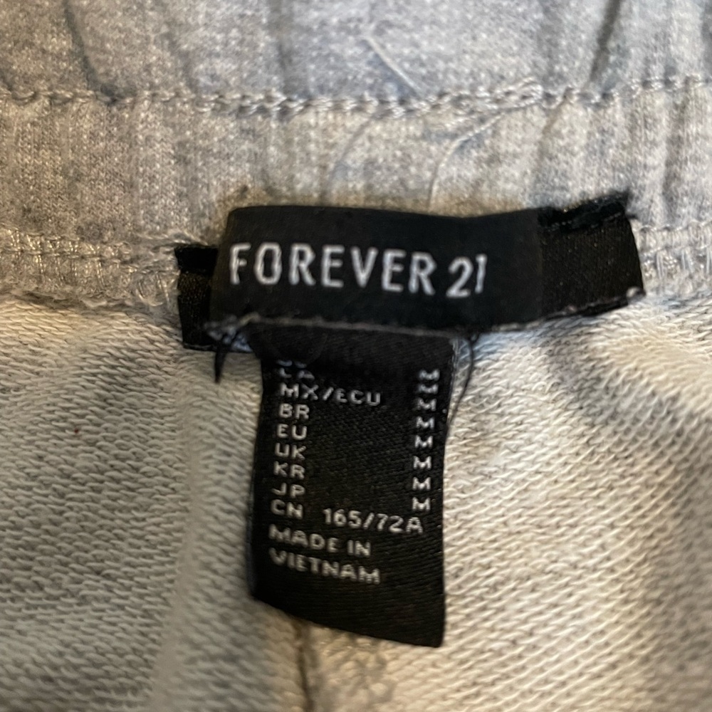 Shorts - Picture 2 of 2